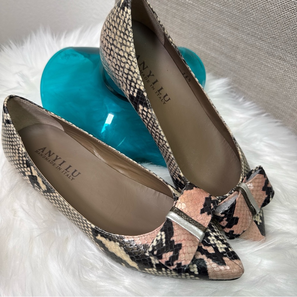 Anyi Lu ANYI LU Snakeskin Pointed Toe Flats
Handmade Italy 36.5 or 6.5 US